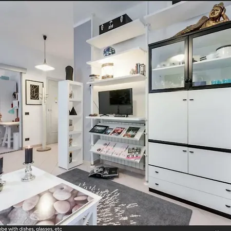 Glam In Apartment Turin